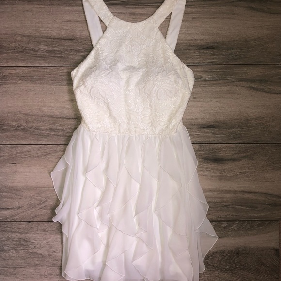 Corkscrew Ruffles Windsor | Dresses | Windsor White Lace Corkscrew Skirt Fit Flare Dress ...